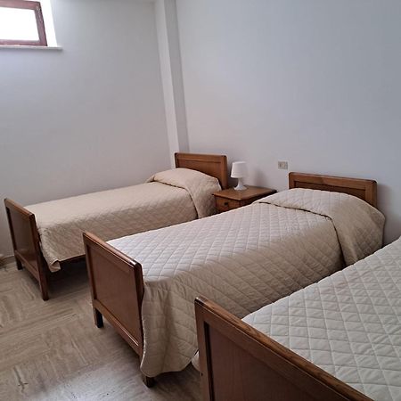 Casa Per Ferie Ulivo D'Assisi Villa Bagian luar foto