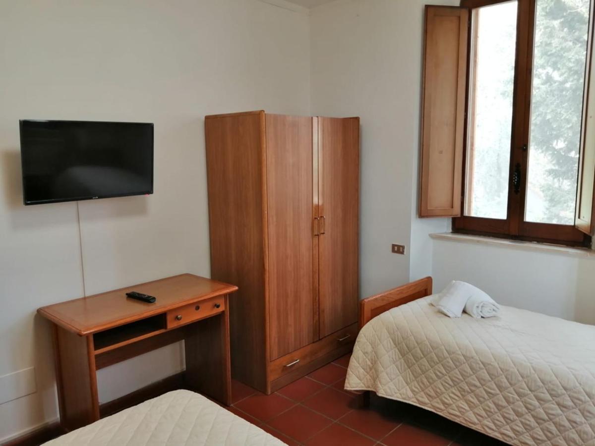 Casa Per Ferie Ulivo D'Assisi Villa Bagian luar foto