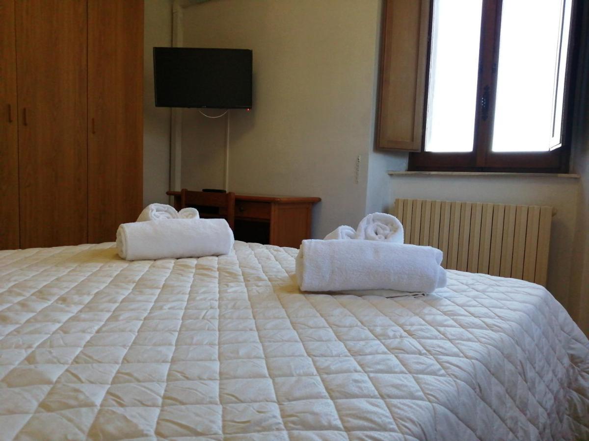 Casa Per Ferie Ulivo D'Assisi Villa Bagian luar foto
