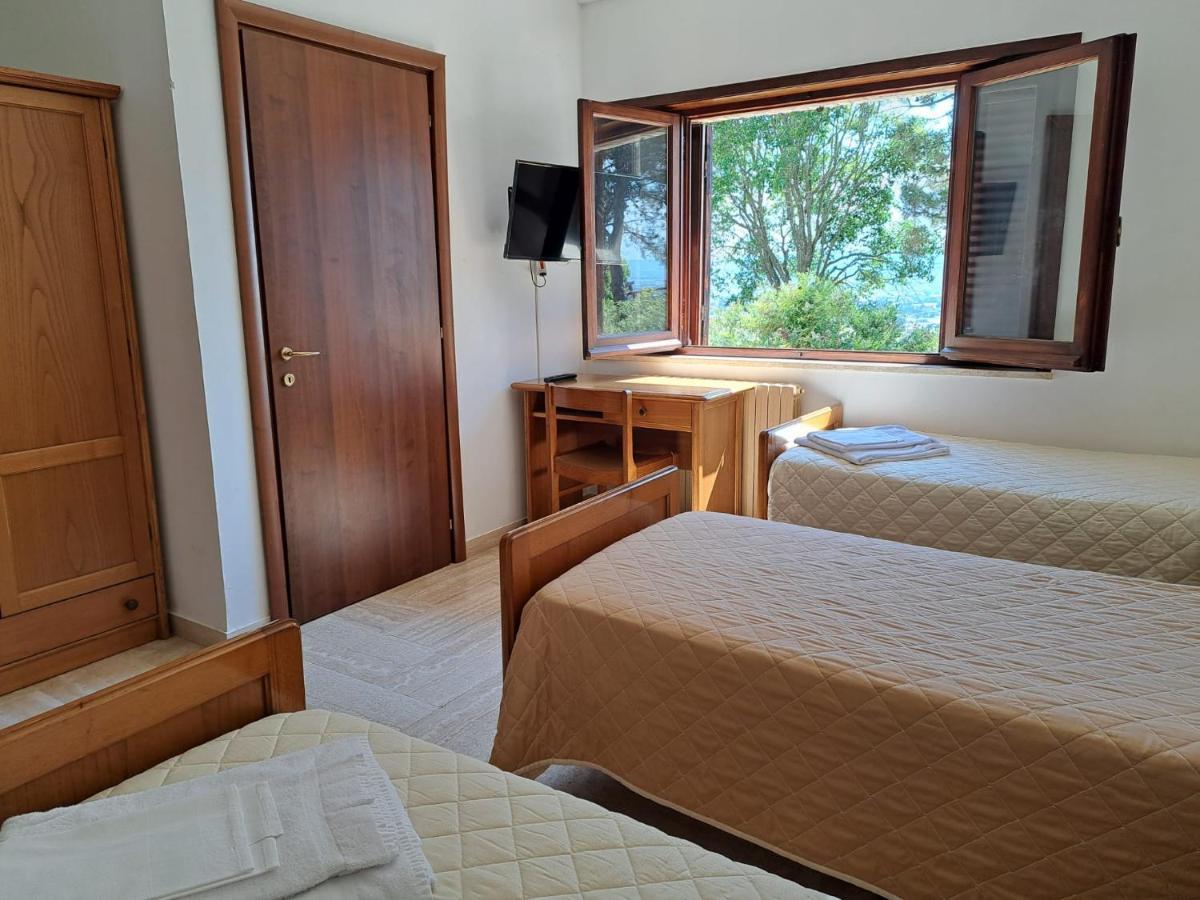 Casa Per Ferie Ulivo D'Assisi Villa Bagian luar foto
