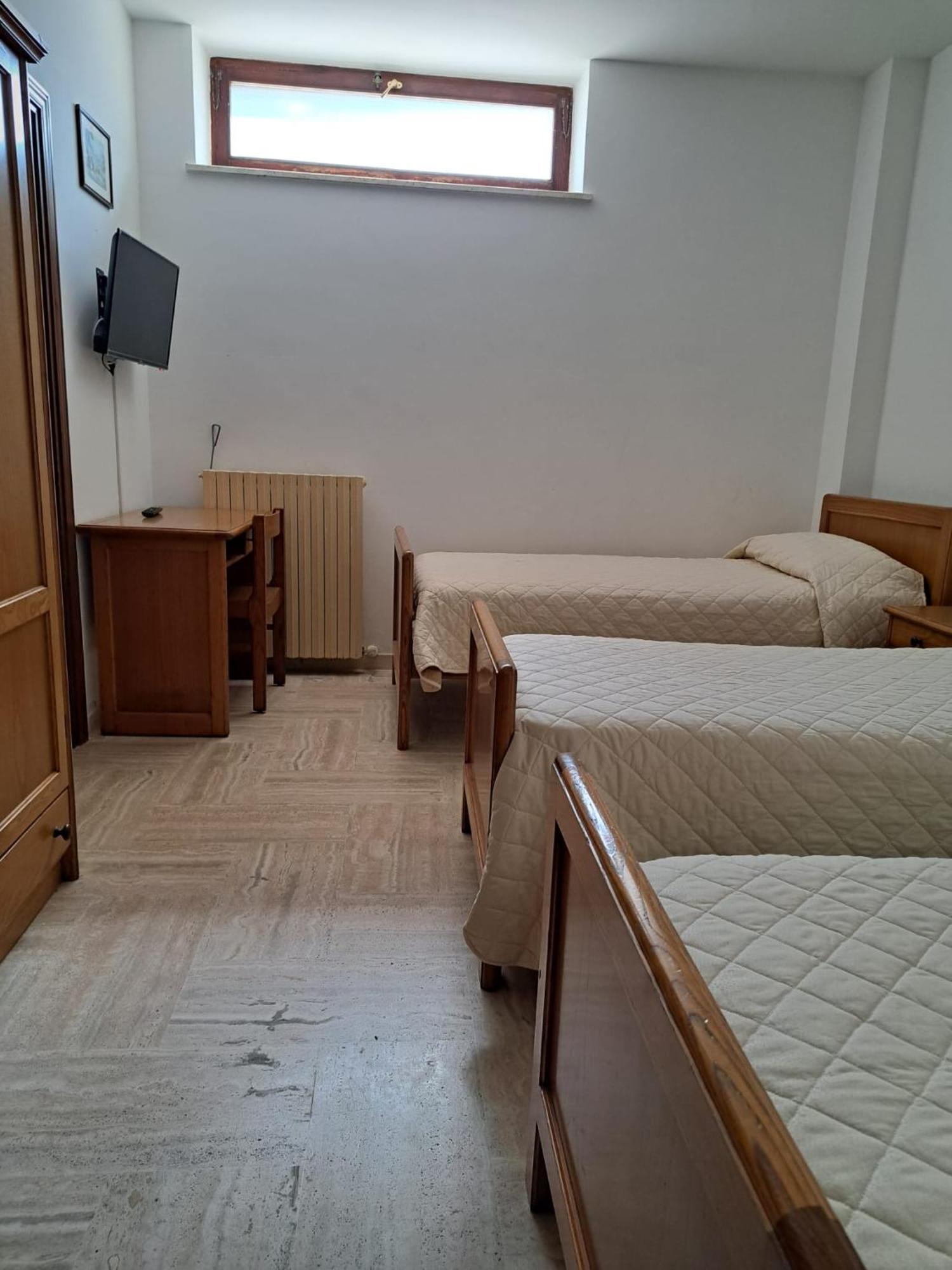 Casa Per Ferie Ulivo D'Assisi Villa Bagian luar foto
